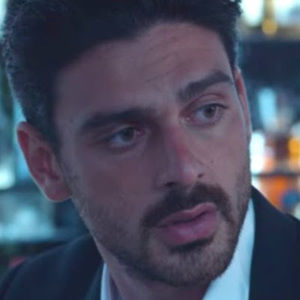 Meet your Posher, Ella